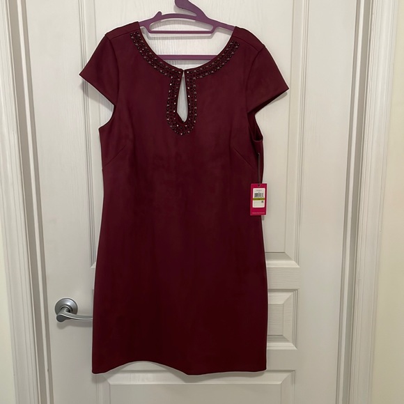 NEW Vince Camuto Dress - Picture 2 of 5